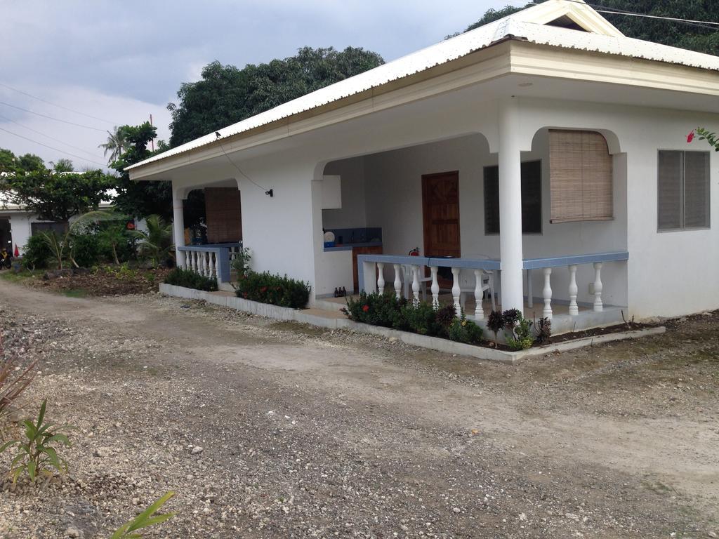 Mangoes Place Moalboal Buitenkant foto